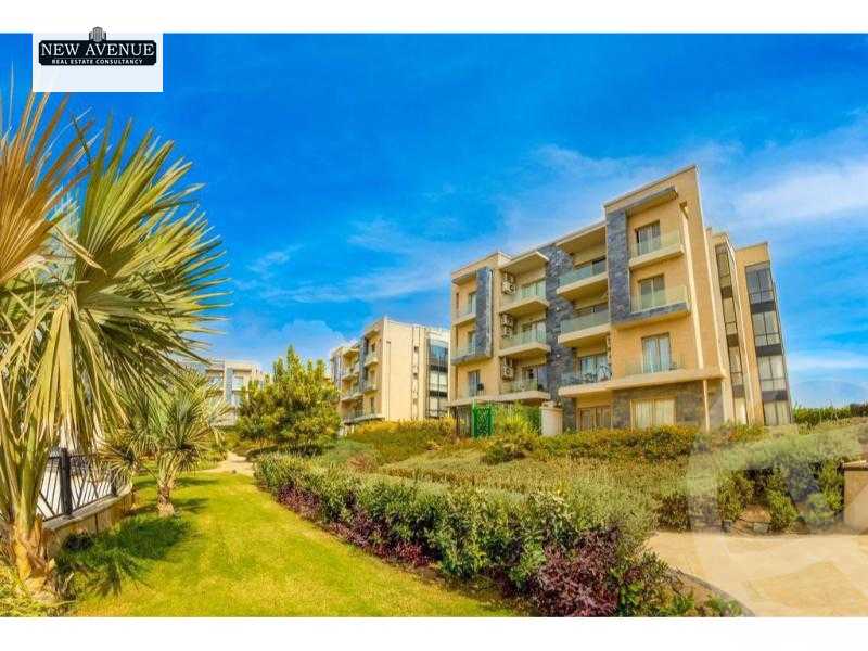 https://aqarmap.com.eg/en/listing/5923990-for-sale-cairo-new-cairo-compounds-moon-valley