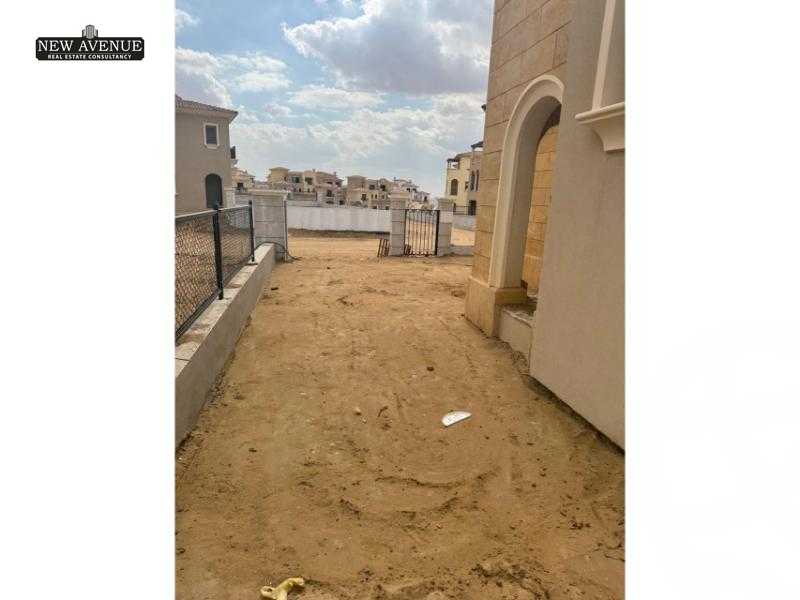 https://aqarmap.com.eg/en/listing/5924055-for-sale-cairo-new-cairo-compounds-city-gate-opal-city-gate