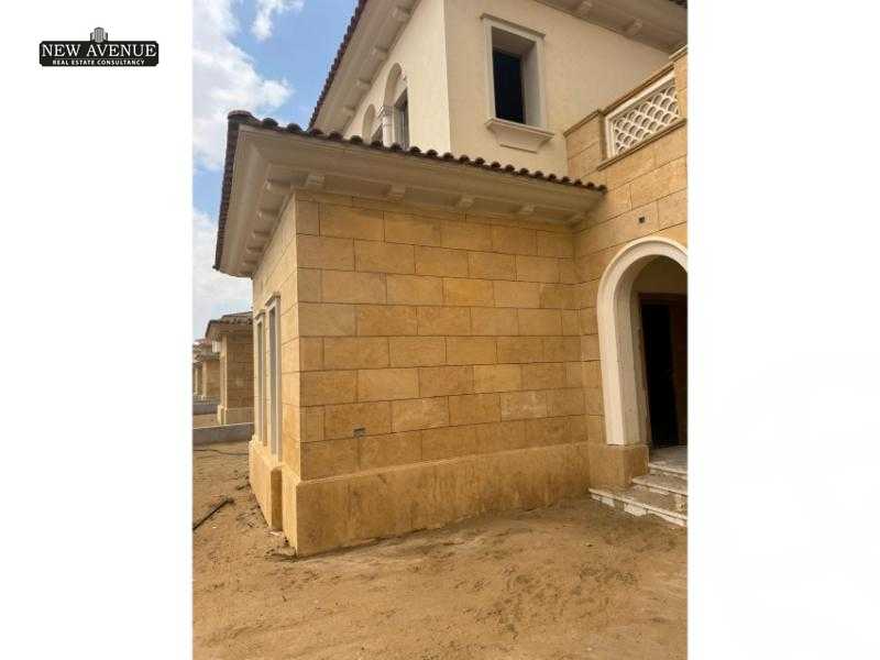 https://aqarmap.com.eg/en/listing/5924055-for-sale-cairo-new-cairo-compounds-city-gate-opal-city-gate