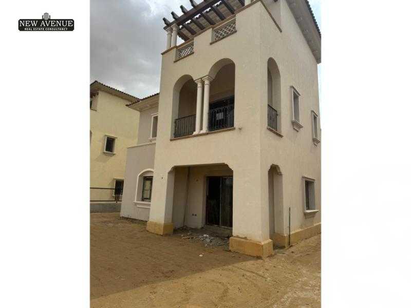 https://aqarmap.com.eg/en/listing/5924055-for-sale-cairo-new-cairo-compounds-city-gate-opal-city-gate