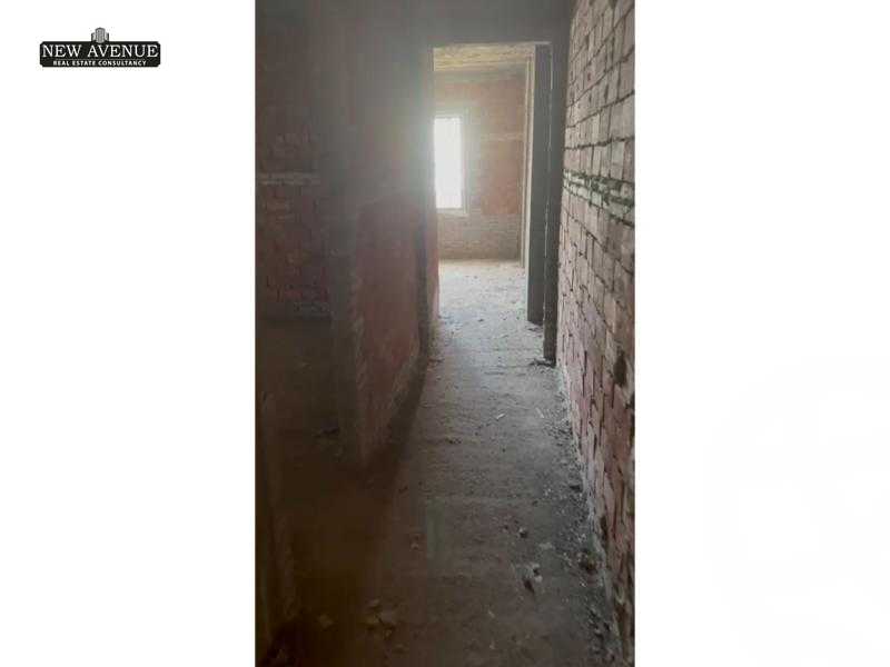 https://aqarmap.com.eg/ar/listing/5924834-for-sale-cairo-new-cairo-compounds-brwmynd-ryzydns-wdy-djl-llttwyr