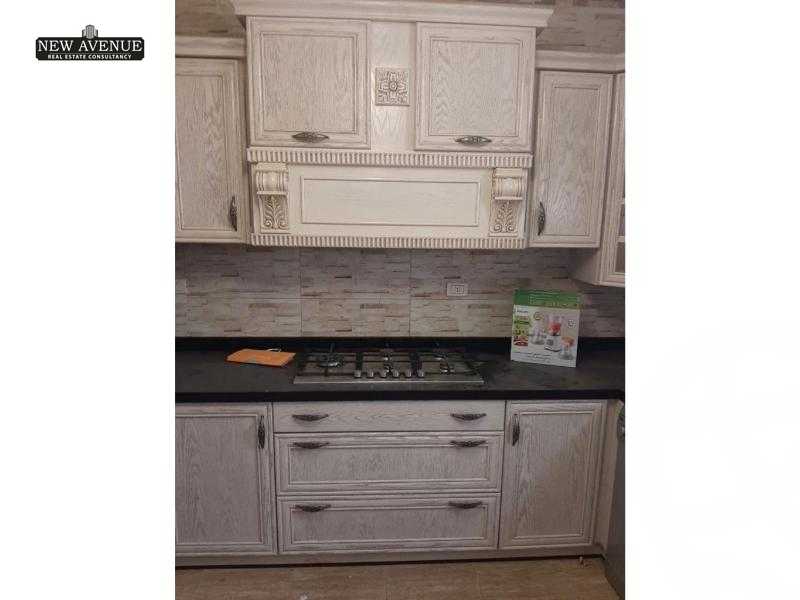 https://aqarmap.com.eg/ar/listing/5925098-for-sale-cairo-new-cairo-ganob-el-akadamiya-south-academy-a-zaid-ebn-haretha-st