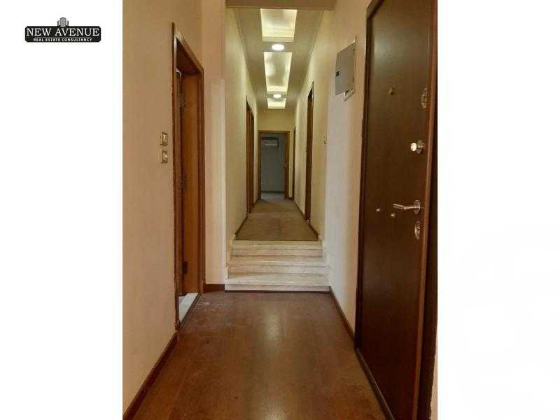 https://aqarmap.com.eg/ar/listing/5925098-for-sale-cairo-new-cairo-ganob-el-akadamiya-south-academy-a-zaid-ebn-haretha-st