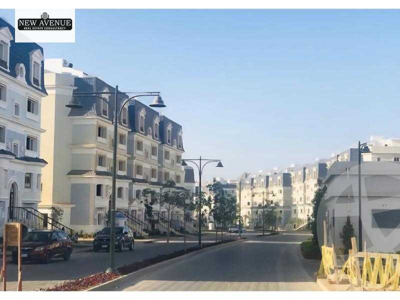 https://aqarmap.com.eg/en/listing/5932001-for-sale-cairo-new-cairo-compounds-mountain-view-hyde-park