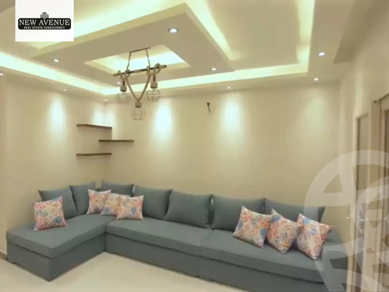https://aqarmap.com.eg/en/listing/5896099-for-sale-cairo-new-cairo-compounds-nakhil-village