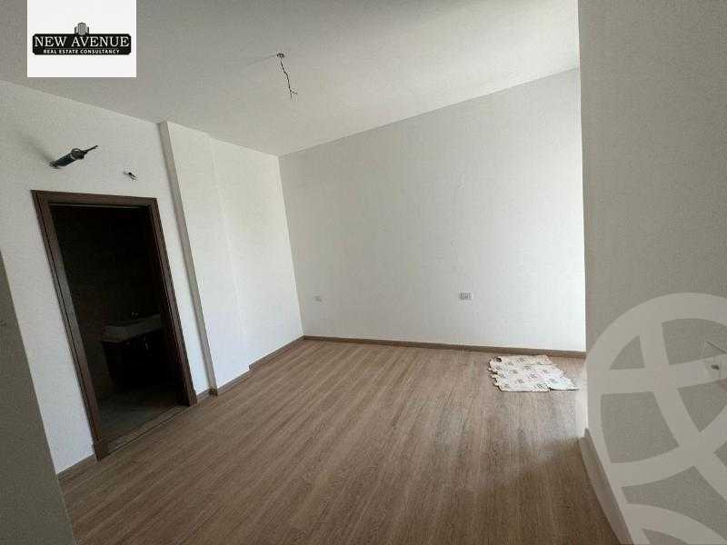 https://aqarmap.com.eg/ar/listing/5934674-for-sale-cairo-new-cairo-compounds-fyfth-skwyr-mwl-lmrsm-llttwyr