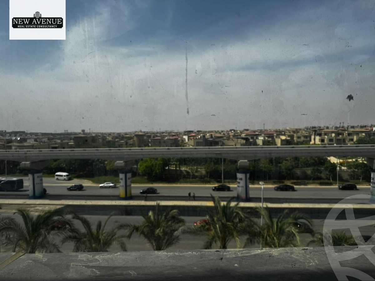 https://aqarmap.com.eg/en/listing/5934879-for-sale-cairo-new-cairo-compounds-lakeview-residence