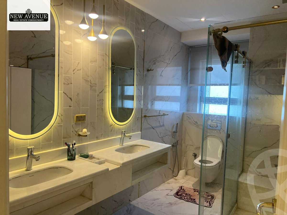 https://aqarmap.com.eg/en/listing/5935282-for-sale-cairo-new-cairo-compounds-hyde-park-centre-ville-hyde-park