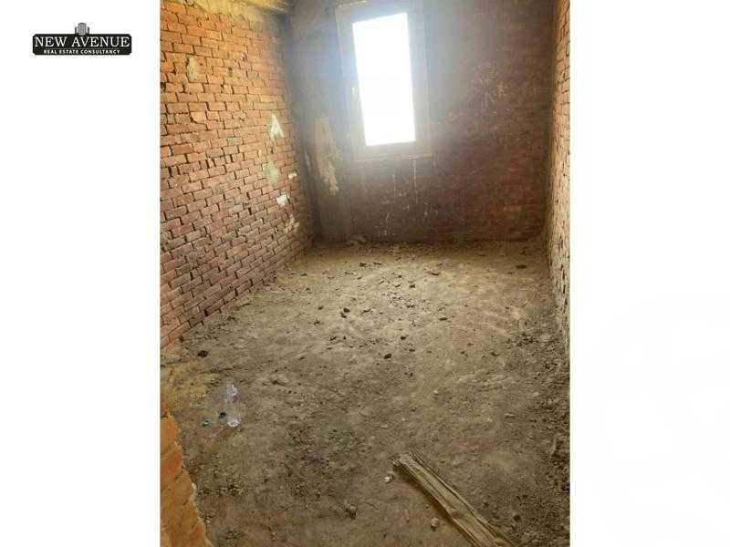 https://aqarmap.com.eg/en/listing/5937539-for-sale-cairo-new-cairo-compounds-maxim-country-club