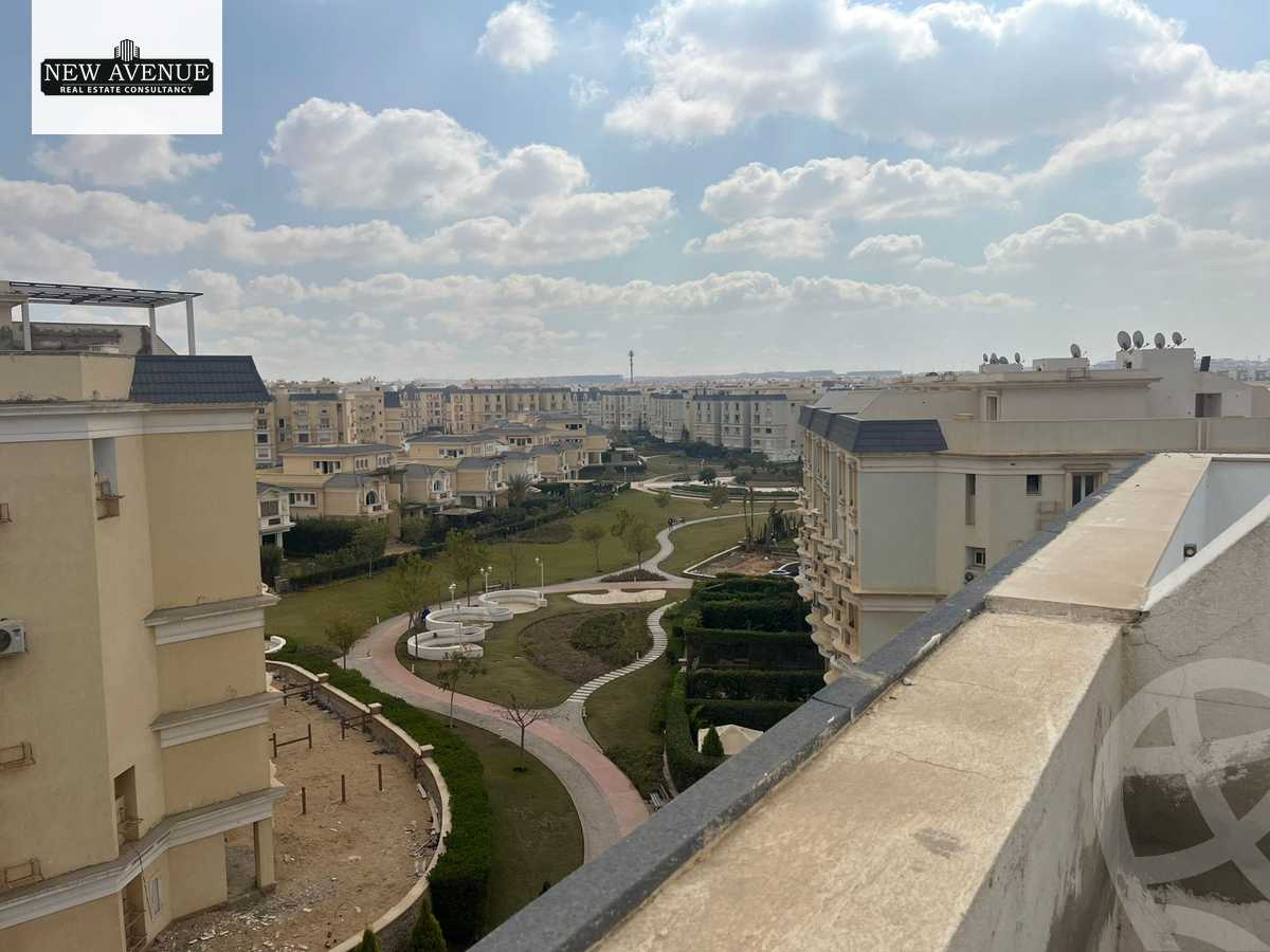 https://aqarmap.com.eg/en/listing/5937660-for-sale-cairo-new-cairo-compounds-mountain-view-hyde-park