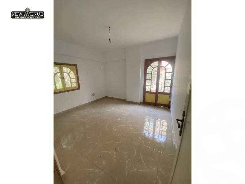 https://aqarmap.com.eg/en/listing/5937798-for-sale-cairo-new-cairo-ganob-el-akadamiya-south-academy-b-taha-hussein-st