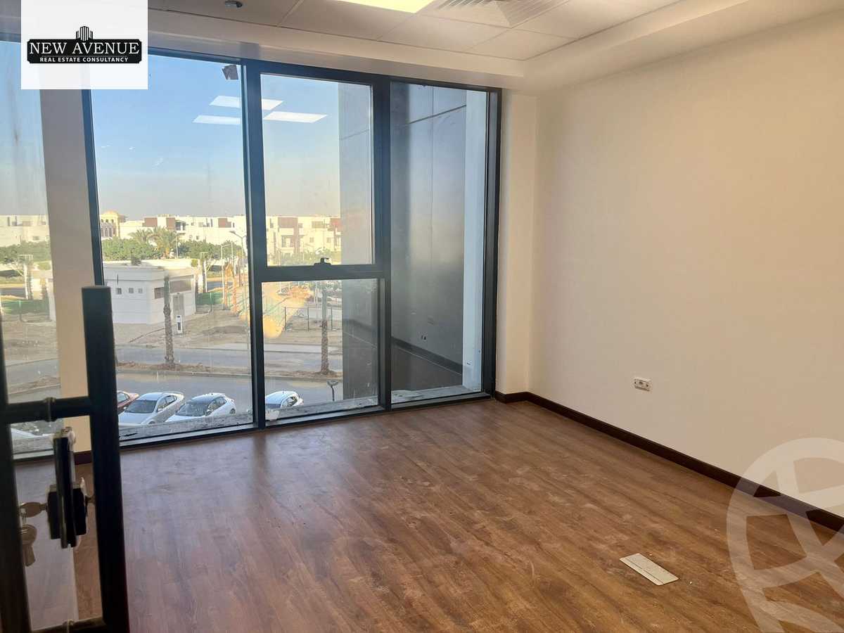 https://aqarmap.com.eg/ar/listing/5937886-for-rent-cairo-new-cairo-compounds-hyde-park-centre-ville-hyde-park