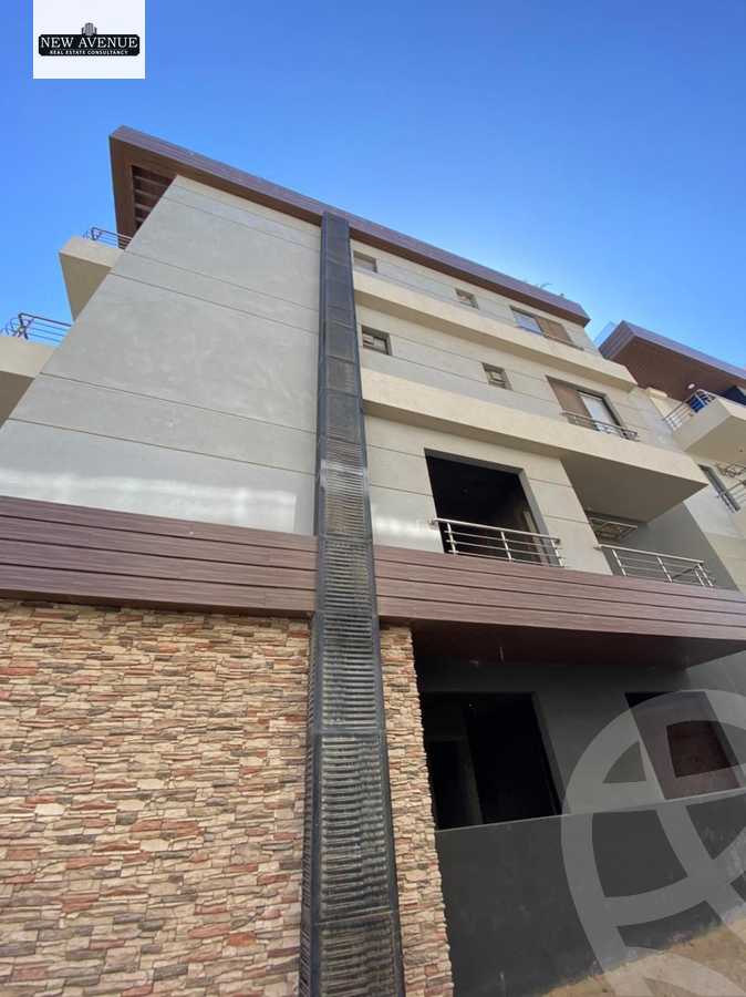 https://aqarmap.com.eg/en/listing/5938417-for-sale-cairo-new-administrative-capital-r7-midtown-new-capital