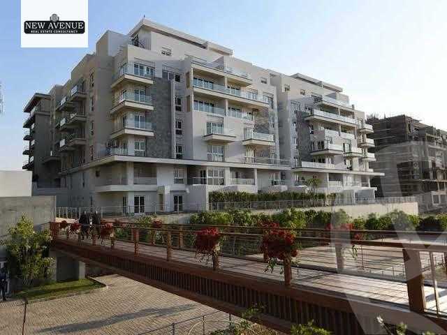 https://aqarmap.com.eg/en/listing/5939068-for-sale-cairo-new-cairo-compounds-mwntn-fyw-y-syty-mountain-park-mountain-view-icity
