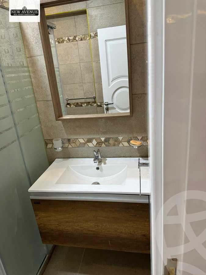 https://aqarmap.com.eg/ar/listing/5939089-for-sale-cairo-new-cairo-lmstqbl-syty-compounds-kmbwnd-l-myrd-lmstqbl
