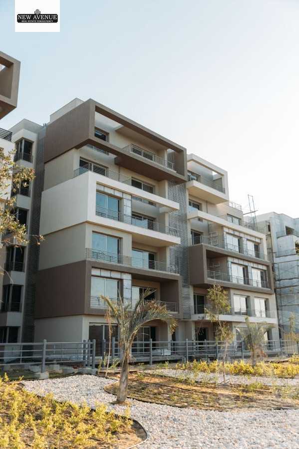 https://aqarmap.com.eg/ar/listing/5939097-for-sale-cairo-new-cairo-compounds-blm-hylz-nyw-kyrw