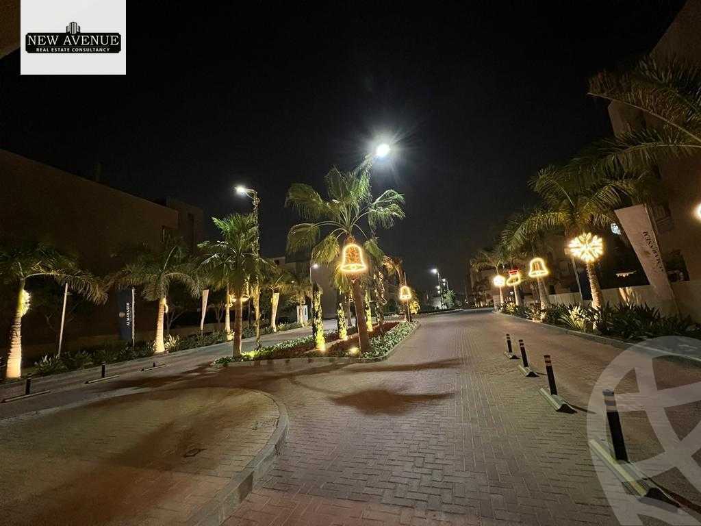 https://aqarmap.com.eg/en/listing/5939118-for-sale-cairo-new-cairo-compounds-fifth-square