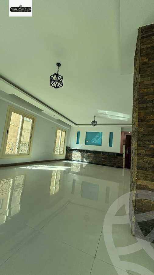 https://aqarmap.com.eg/ar/listing/5939143-for-sale-cairo-new-cairo-compounds-hyde-park-centre-ville-hyde-park