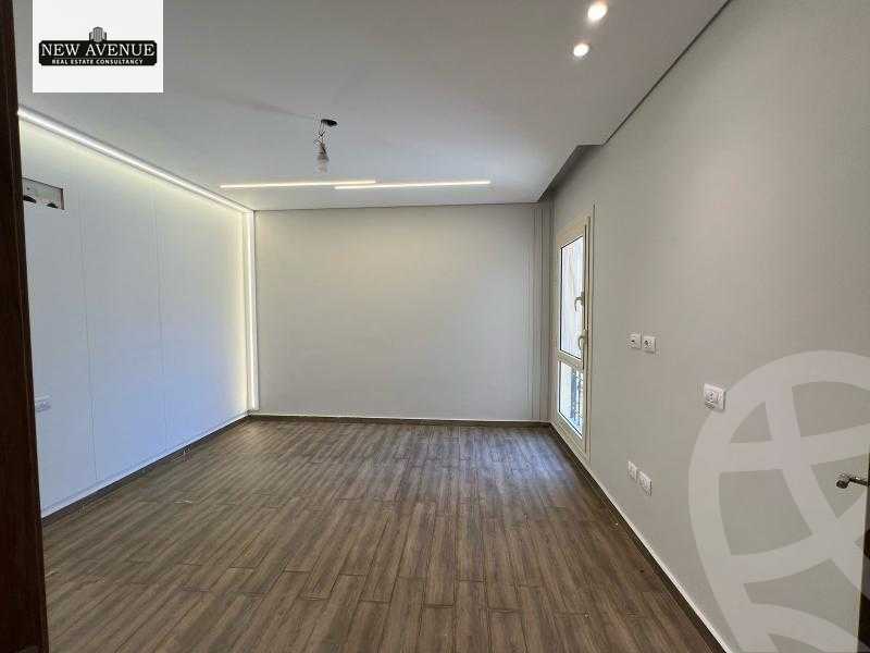 https://aqarmap.com.eg/en/listing/5939913-for-sale-cairo-new-cairo-compounds-stwn-ryzydns-by-ar-y-llttwyr