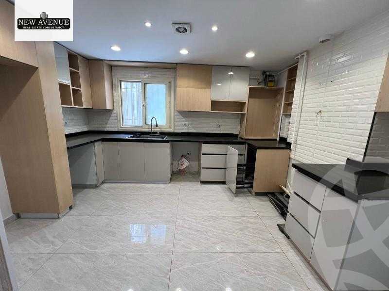 https://aqarmap.com.eg/en/listing/5939913-for-sale-cairo-new-cairo-compounds-stwn-ryzydns-by-ar-y-llttwyr