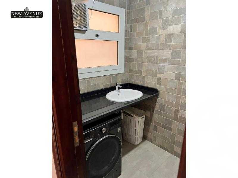 https://aqarmap.com.eg/en/listing/5940440-for-rent-cairo-new-cairo-compounds-mountain-view-hyde-park
