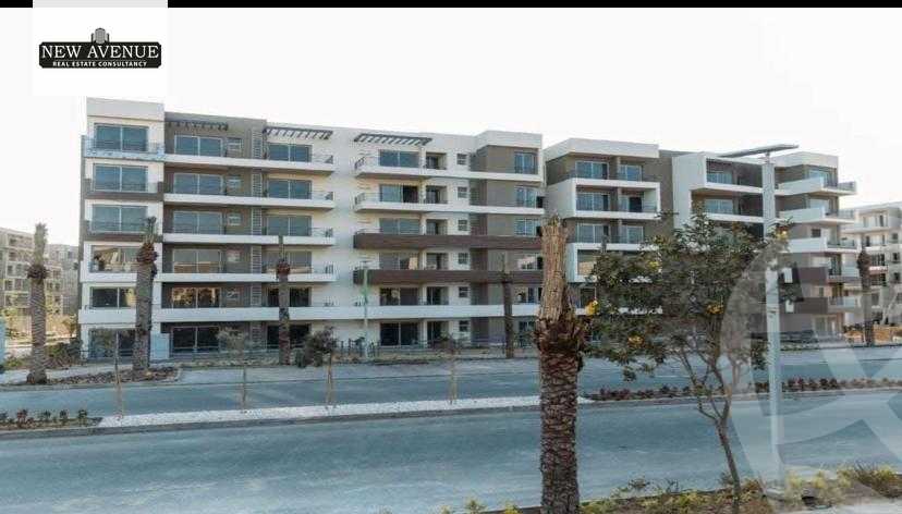 https://aqarmap.com.eg/en/listing/5945198-for-sale-cairo-new-cairo-compounds-blm-hylz-nyw-kyrw