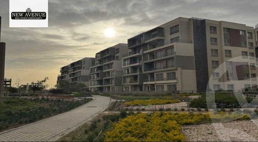 https://aqarmap.com.eg/en/listing/5945198-for-sale-cairo-new-cairo-compounds-blm-hylz-nyw-kyrw