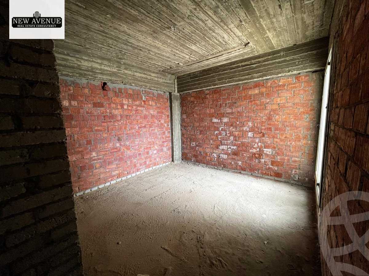 https://aqarmap.com.eg/ar/listing/5945219-for-sale-cairo-new-cairo-compounds-blm-hylz-nyw-kyrw