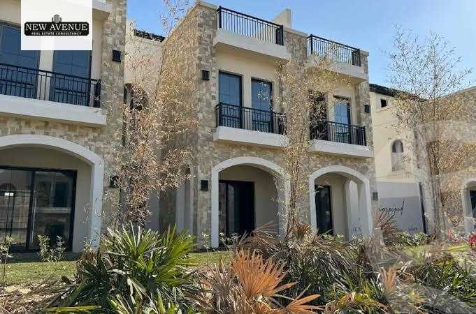 https://aqarmap.com.eg/en/listing/5946443-for-sale-cairo-new-cairo-compounds-dh-mrk