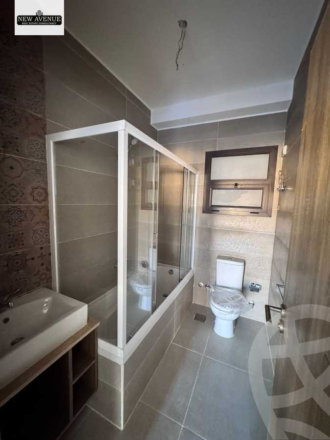 https://aqarmap.com.eg/en/listing/5946452-for-sale-cairo-new-cairo-compounds-fifth-square