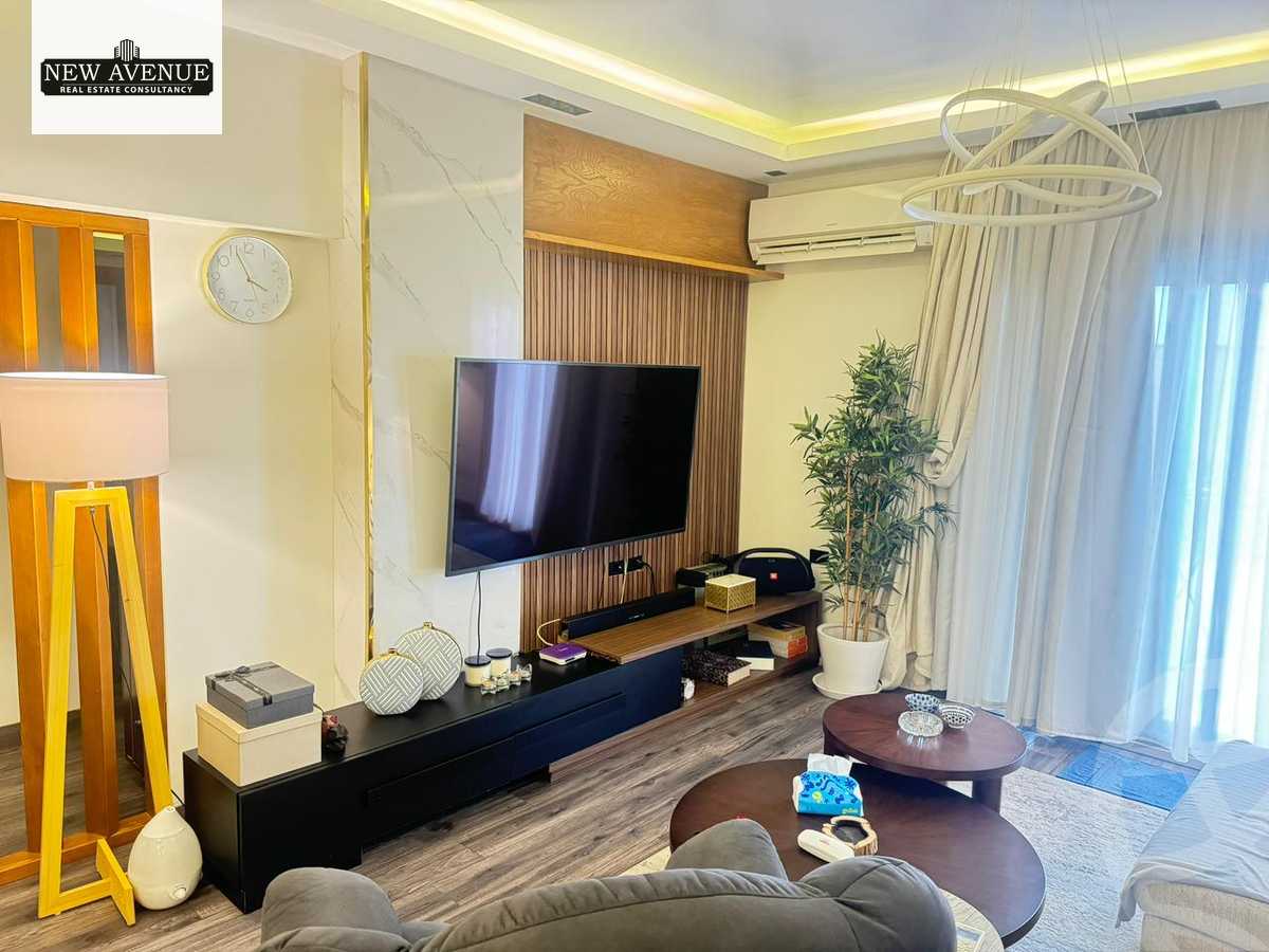 https://aqarmap.com.eg/ar/listing/5954235-for-sale-cairo-new-cairo-compounds-moon-valley-2
