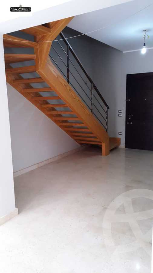https://aqarmap.com.eg/en/listing/5954264-for-sale-cairo-new-cairo-compounds-kmbwnd-fyldj-jyt-blm-hylz