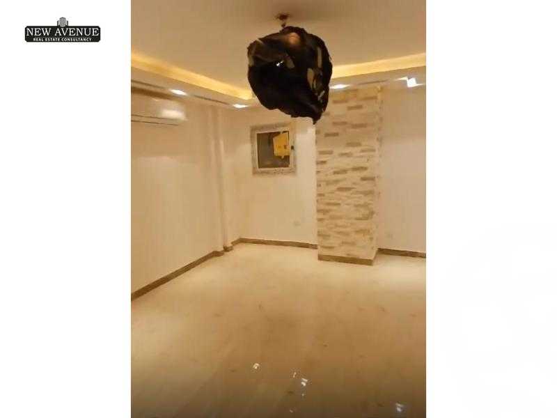 https://aqarmap.com.eg/ar/listing/5957676-for-sale-cairo-new-cairo-compounds-the-square