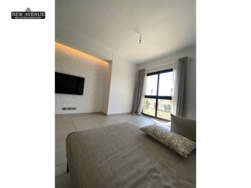 https://aqarmap.com.eg/ar/listing/5957708-for-sale-cairo-new-cairo-compounds-villette-kmbwnd-sky-kwndwz-swdyk-villette