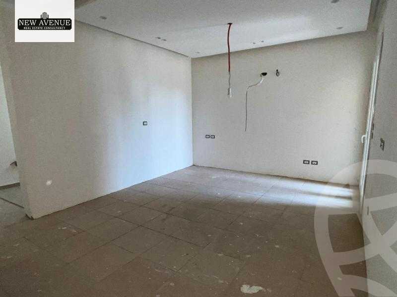 https://aqarmap.com.eg/en/listing/5957972-for-sale-cairo-new-cairo-compounds-mountain-view-hyde-park