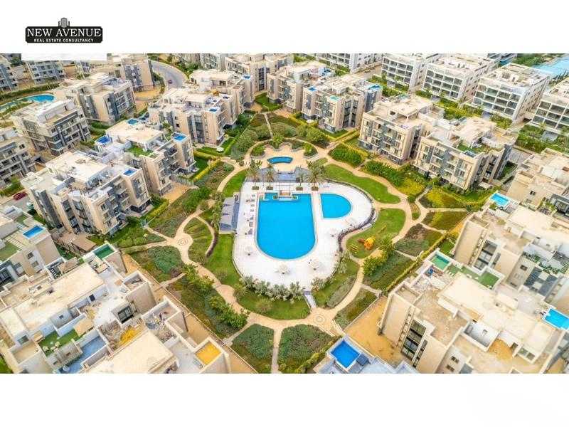 https://aqarmap.com.eg/en/listing/5958190-for-sale-cairo-new-cairo-compounds-galleria-moon-valley