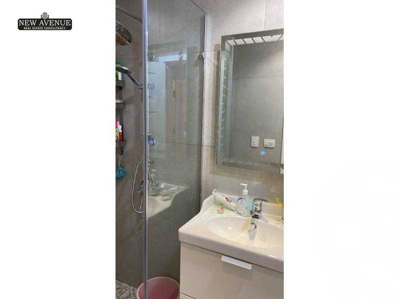 https://aqarmap.com.eg/en/listing/5960131-for-sale-cairo-new-cairo-compounds-the-square
