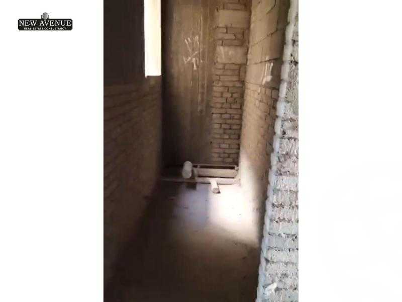 https://aqarmap.com.eg/en/listing/5960182-for-sale-cairo-new-cairo-compounds-mountain-view-hyde-park