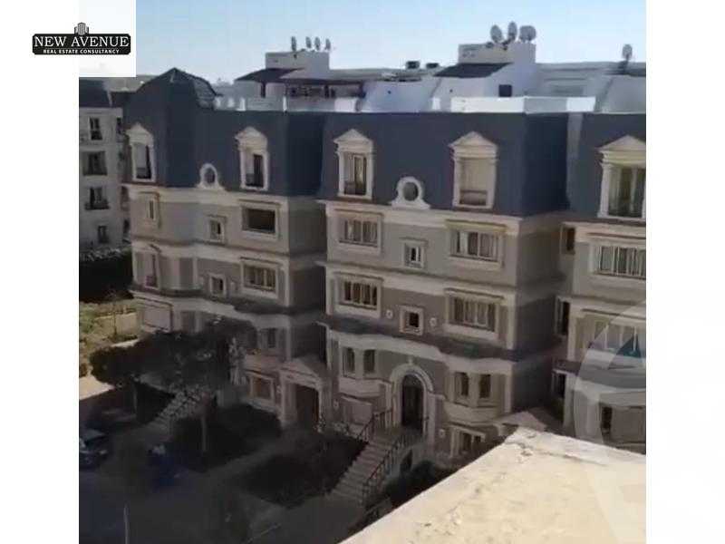 https://aqarmap.com.eg/en/listing/5960182-for-sale-cairo-new-cairo-compounds-mountain-view-hyde-park