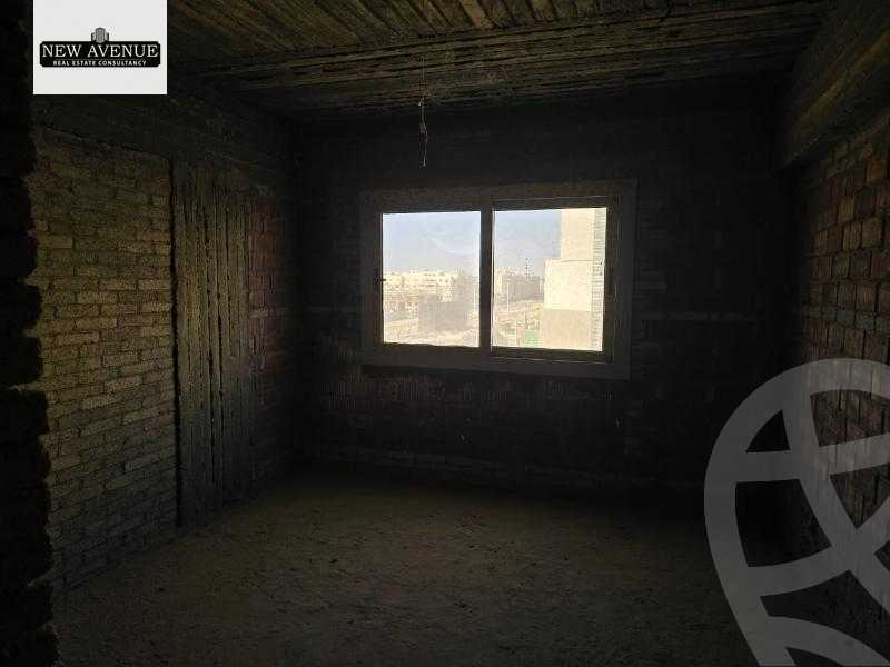 https://aqarmap.com.eg/en/listing/5960366-for-sale-cairo-new-cairo-compounds-blm-hylz-nyw-kyrw