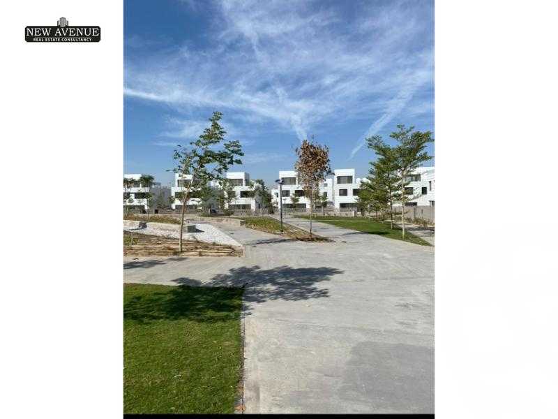 https://aqarmap.com.eg/en/listing/5962696-for-sale-cairo-el-shorouk-compounds-alborouj