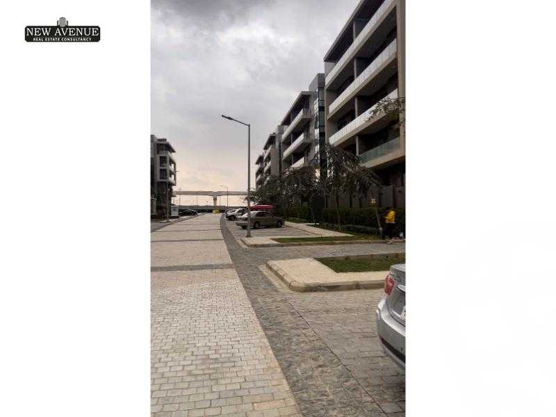 https://aqarmap.com.eg/ar/listing/5962984-for-sale-cairo-new-cairo-compounds-el-patio-oro