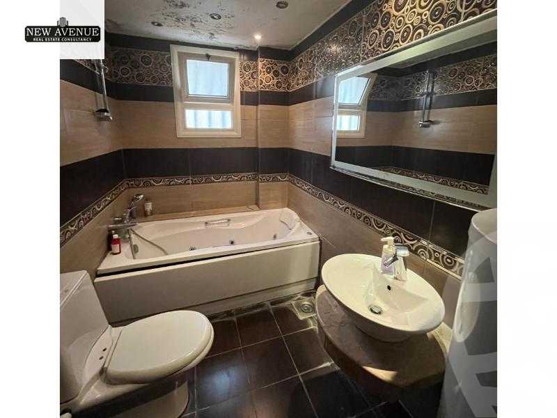 https://aqarmap.com.eg/en/listing/5963344-for-sale-cairo-new-cairo-el-narges-el-narges-2-pilot-halawany-st