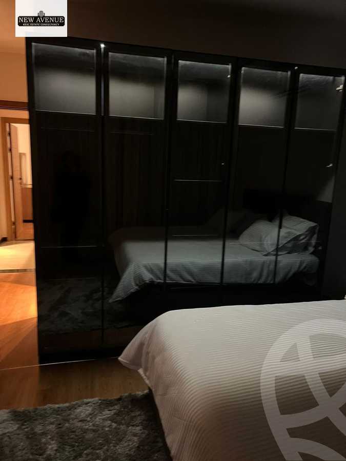 https://aqarmap.com.eg/ar/listing/5963467-for-sale-cairo-new-cairo-compounds-lakeview-residence