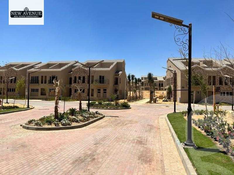 https://aqarmap.com.eg/en/listing/5963551-for-sale-cairo-new-cairo-lmstqbl-syty-compounds-lavenir