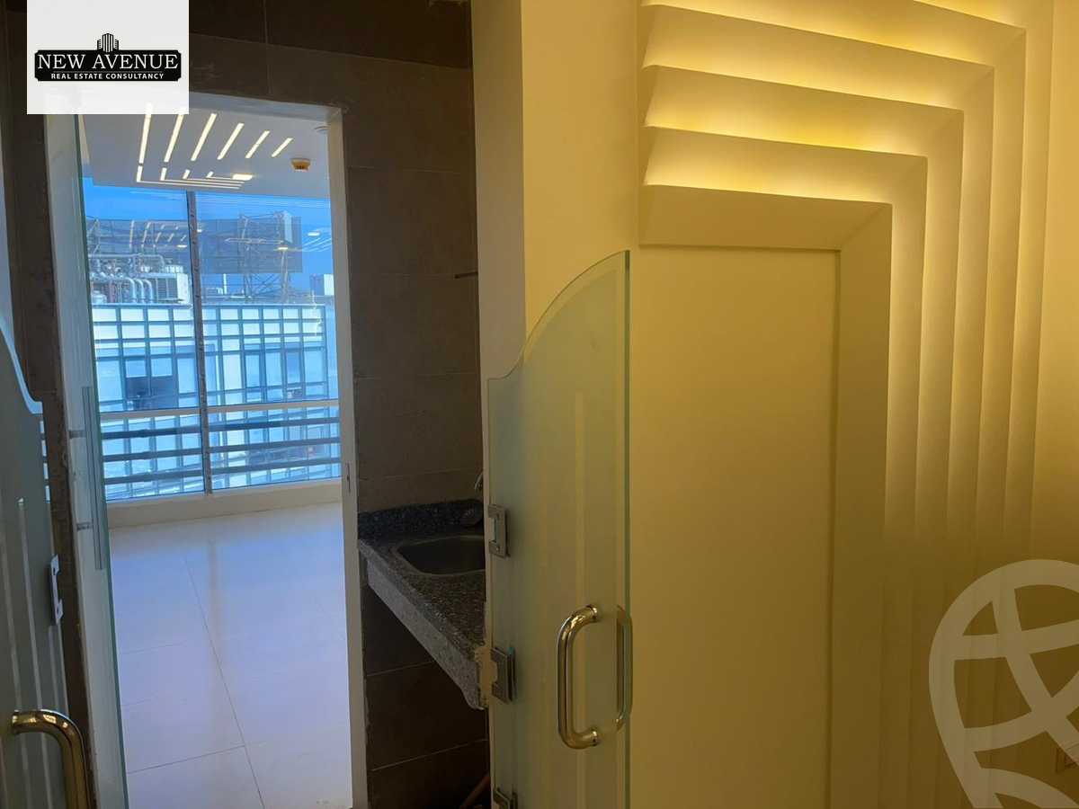 https://aqarmap.com.eg/en/listing/5964733-for-rent-cairo-new-cairo-compounds-kyrw-kbytl-sntr-ktlyst-llttwyr