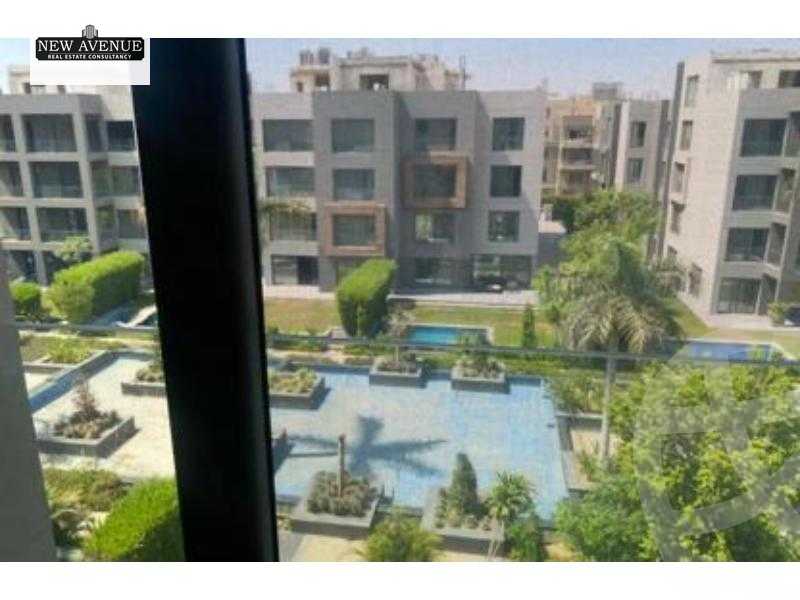 https://aqarmap.com.eg/en/listing/5966179-for-sale-cairo-new-cairo-compounds-silver-palm