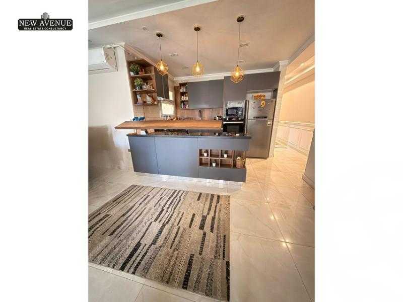 https://aqarmap.com.eg/ar/listing/5966376-for-sale-cairo-new-cairo-compounds-mountain-view-hyde-park