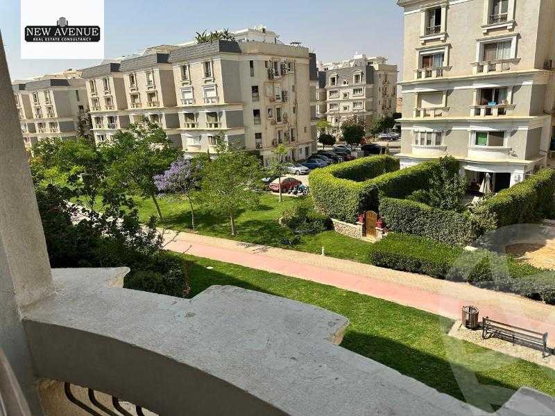 https://aqarmap.com.eg/ar/listing/5966376-for-sale-cairo-new-cairo-compounds-mountain-view-hyde-park