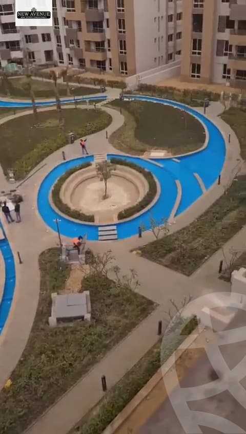 https://aqarmap.com.eg/en/listing/5966498-for-sale-cairo-el-shorouk-compounds-granda-life